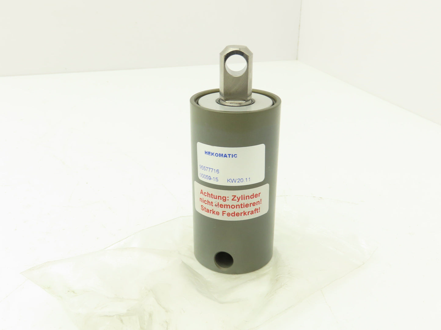 Hekomatic 95577716 Air Cylinder 40mm Stroke Single Acting Spring Retract