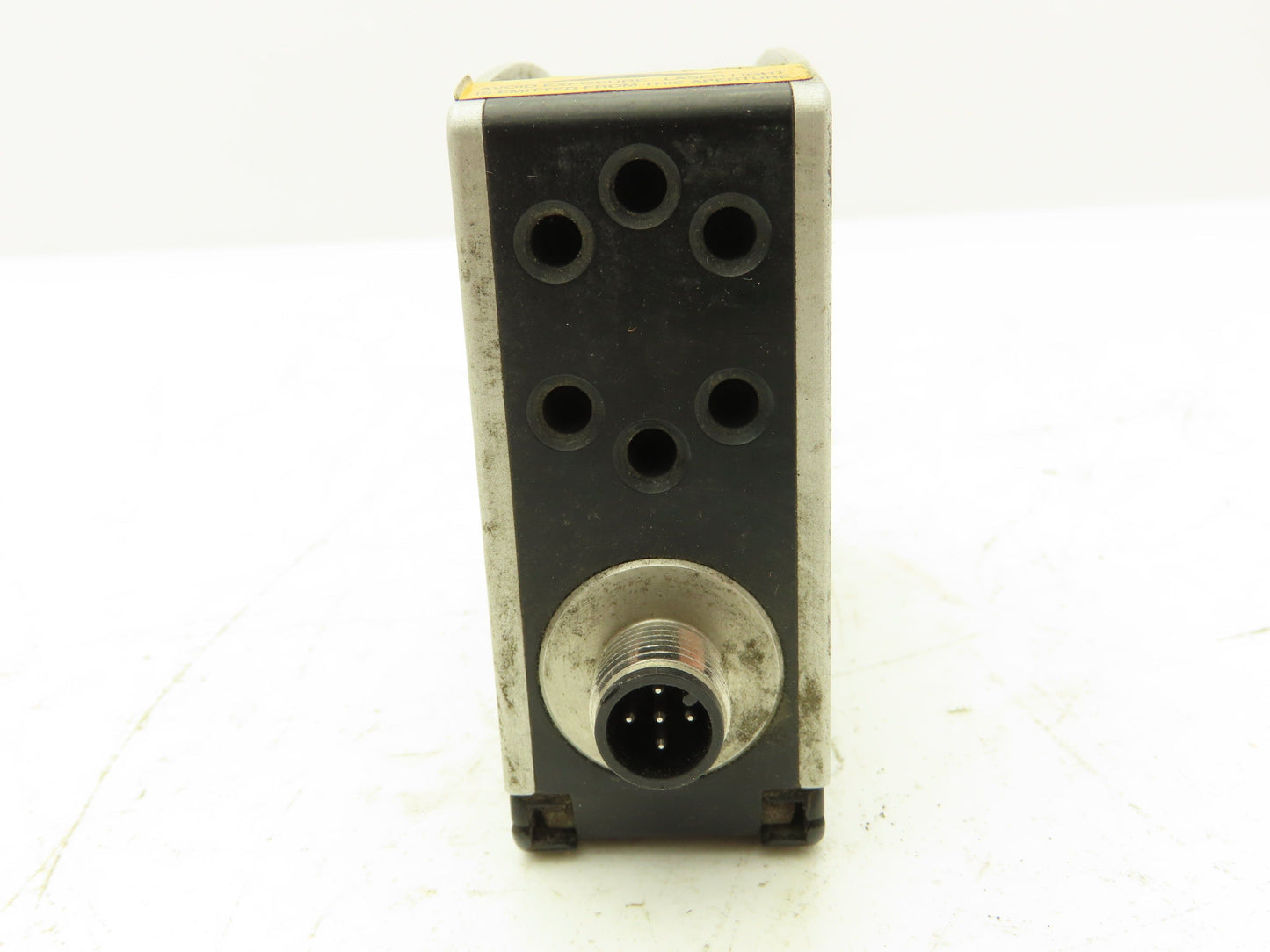 Balluff 66M-LA04-S92-C Photoelectric Distance Sensor 24VDC 20cm-2m