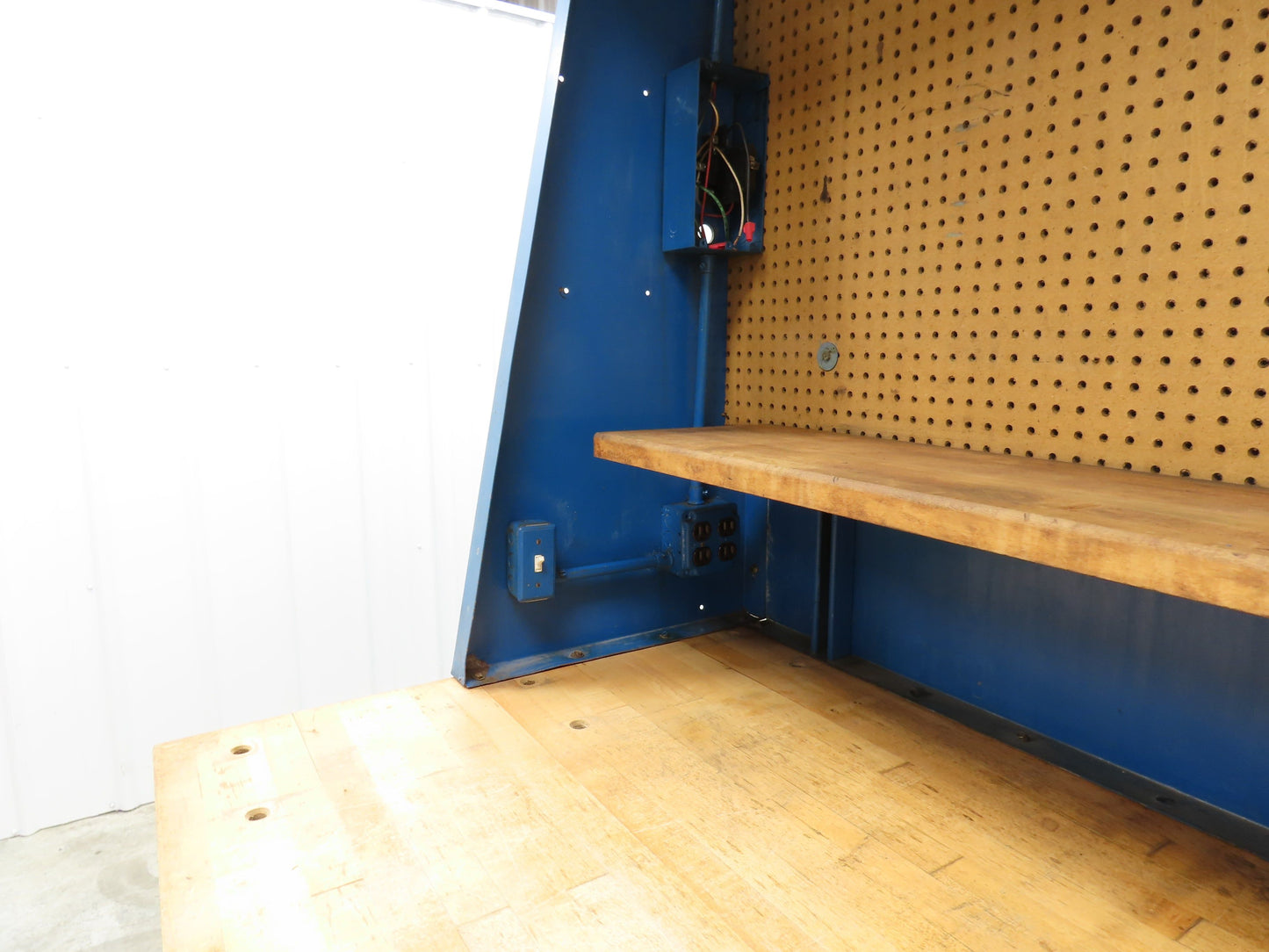 Butcher Block Top Lighted Work Bench Station Pegboard 96"W 34"D 34"H