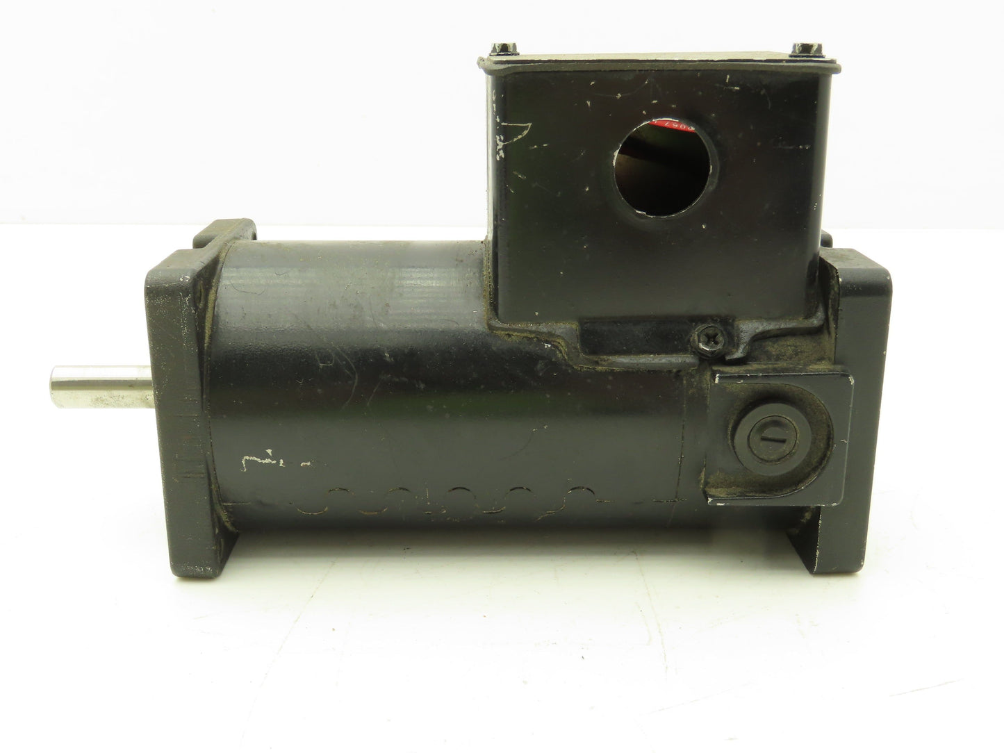 Leeson CM31D18NZ10F 90V DC Motor 1/8Hp 1.3A 1750 RPM 31 Frame TENV M1120027.00