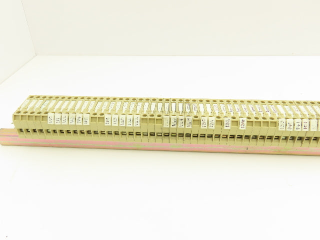 Weidmuller SAK 4mm² Terminal Fuse DIN Rail 43.125" Lot of 149