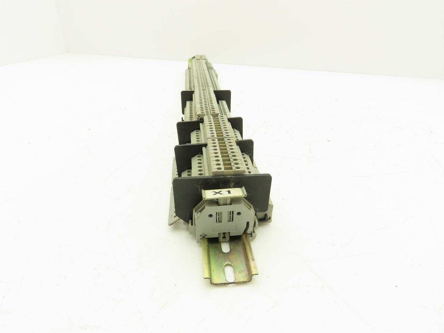 3, 4, 6-Wire Terminal DIN Rail 30" Lot of 91