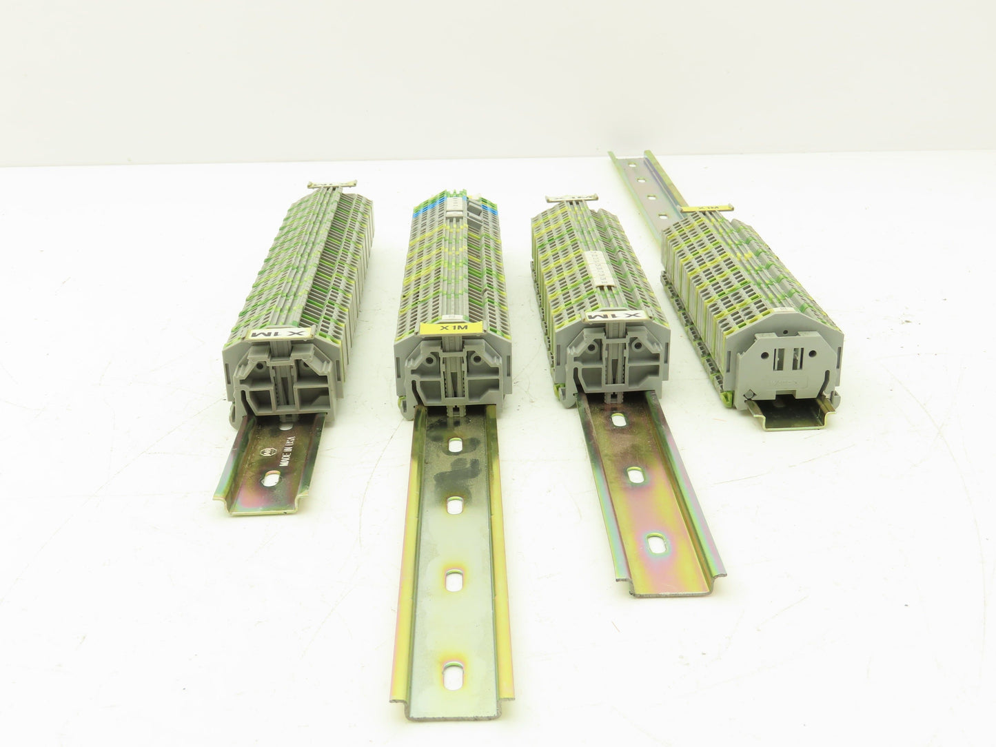 Wago 280 3-Wire 20A Terminal 600V 2.5mm² 28-12AWG DIN Rails Lot of 159