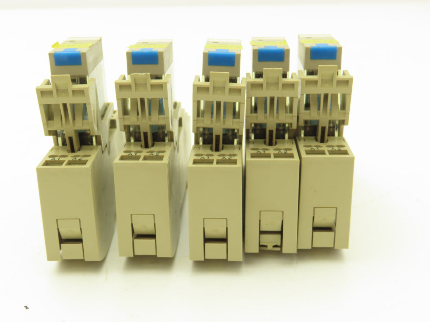Omron G2R-2-SND1 Relay With Base 250VAC 30VDC 5A Lot of 5