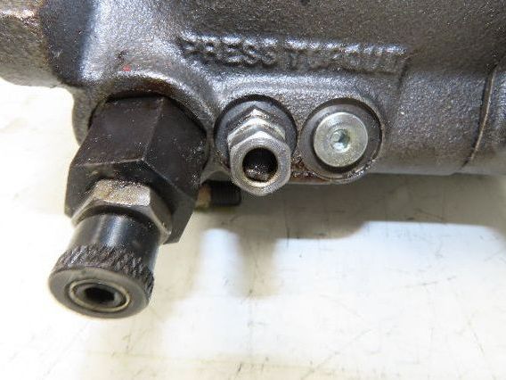 Parker PAVC33BR42W26 Hydraulic Variable Piston Pump 15 GPM 3000 PSI