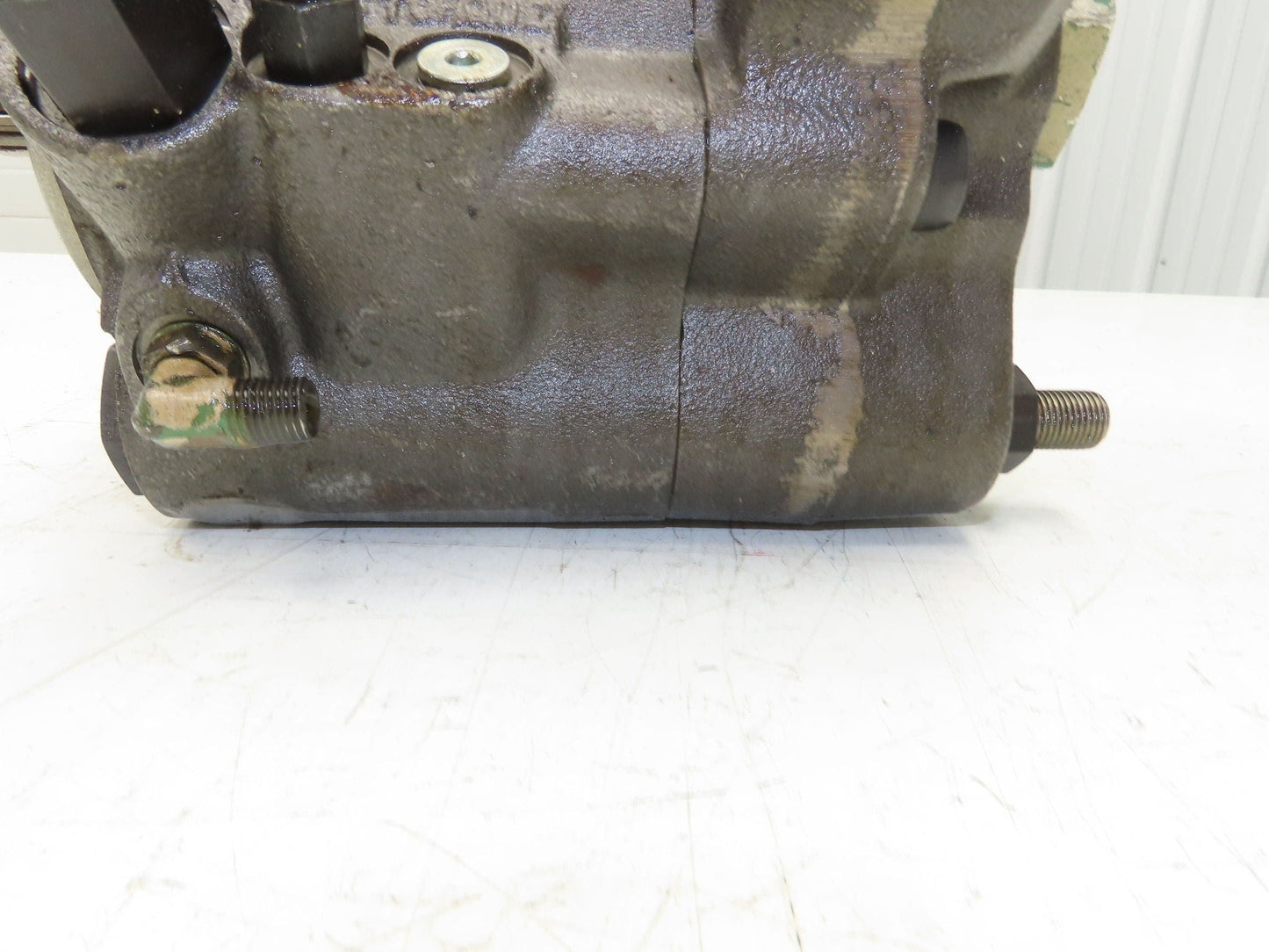Parker PAVC33BR42W26 Hydraulic Variable Piston Pump 15 GPM 3000 PSI