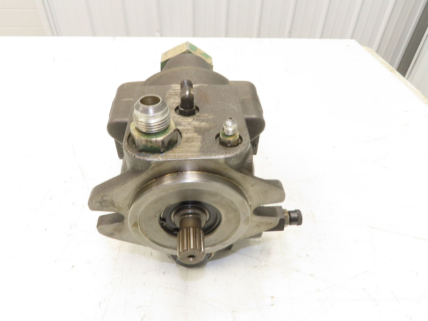 Parker PAVC33BR42W26 Hydraulic Variable Piston Pump 15 GPM 3000 PSI