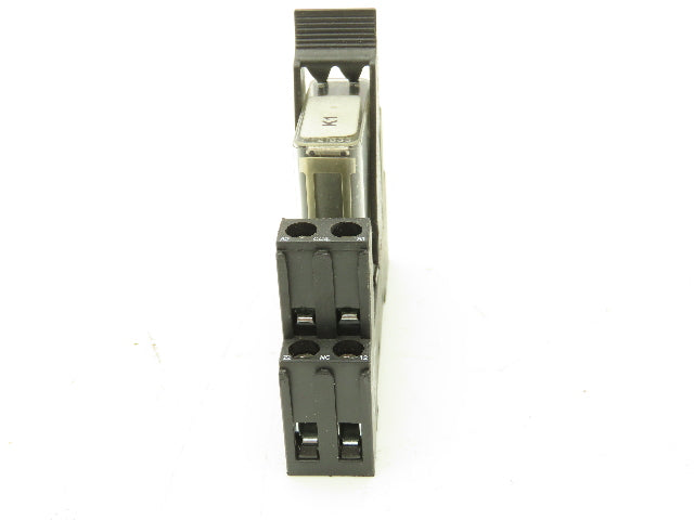 Elesta 119644 SGR 282 Relay 24VDC 8A/250VAC Lot of 16 with Bases