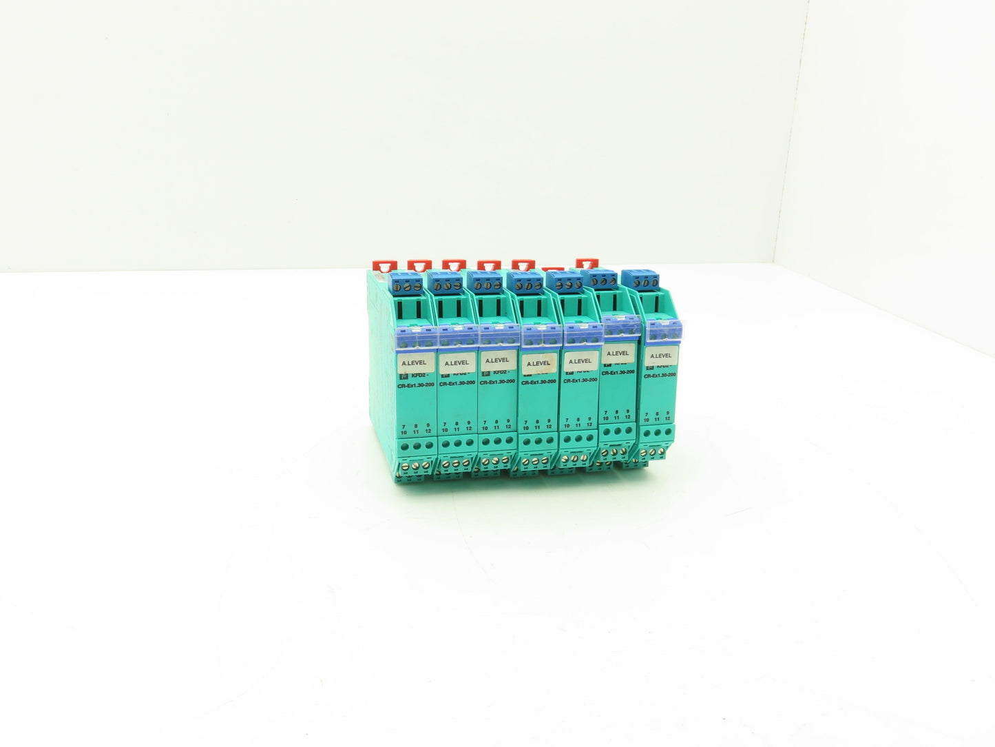 Pepperl+Fuchs KFD2-CR-EX1.30-200 Transformer Isolated Repeater 20-30VDC Lot of 7