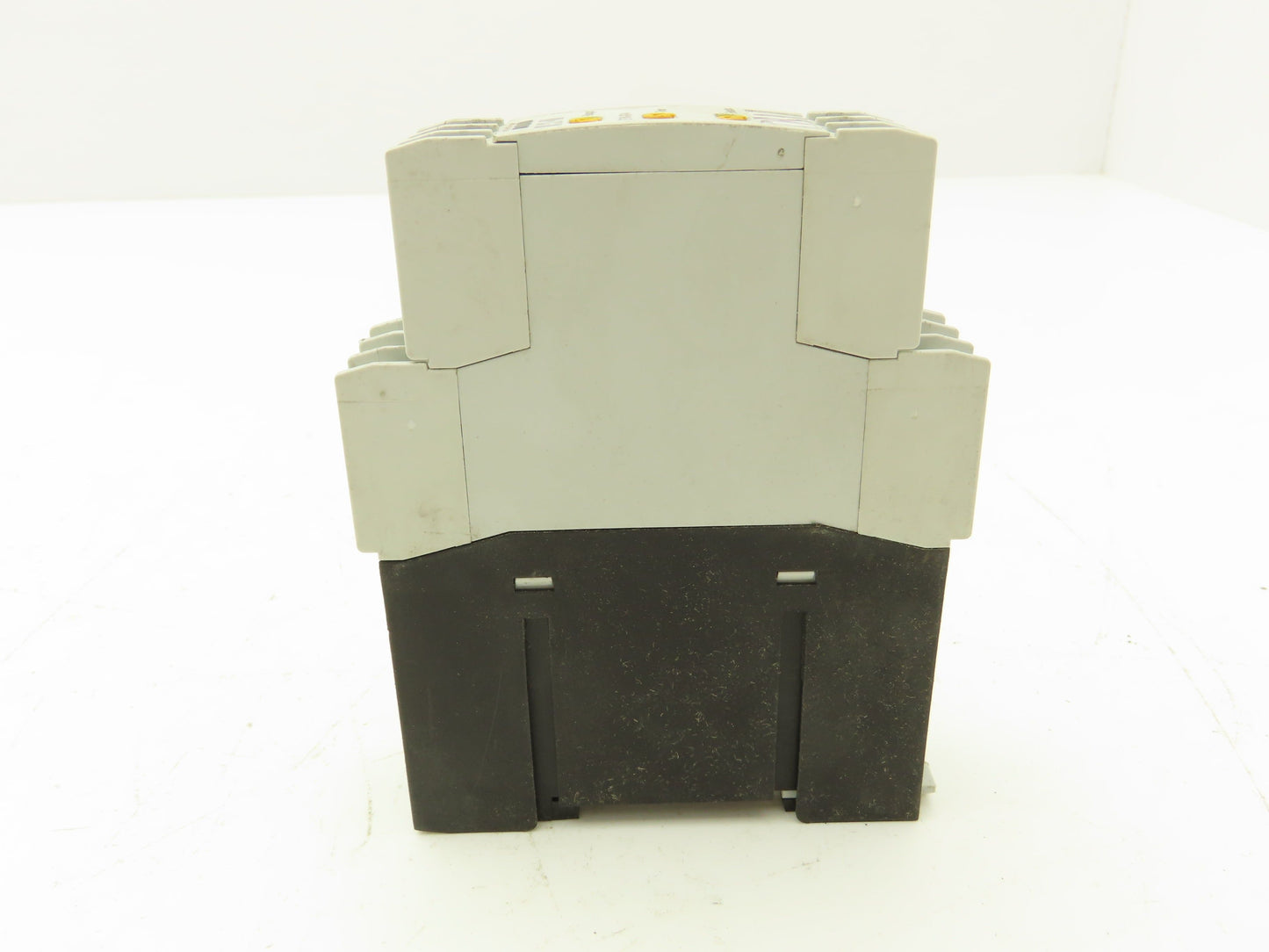 Eaton ETR4-70-A Timing Relay 24-240V AC/DC 0.05 Seconds To 100 Hours