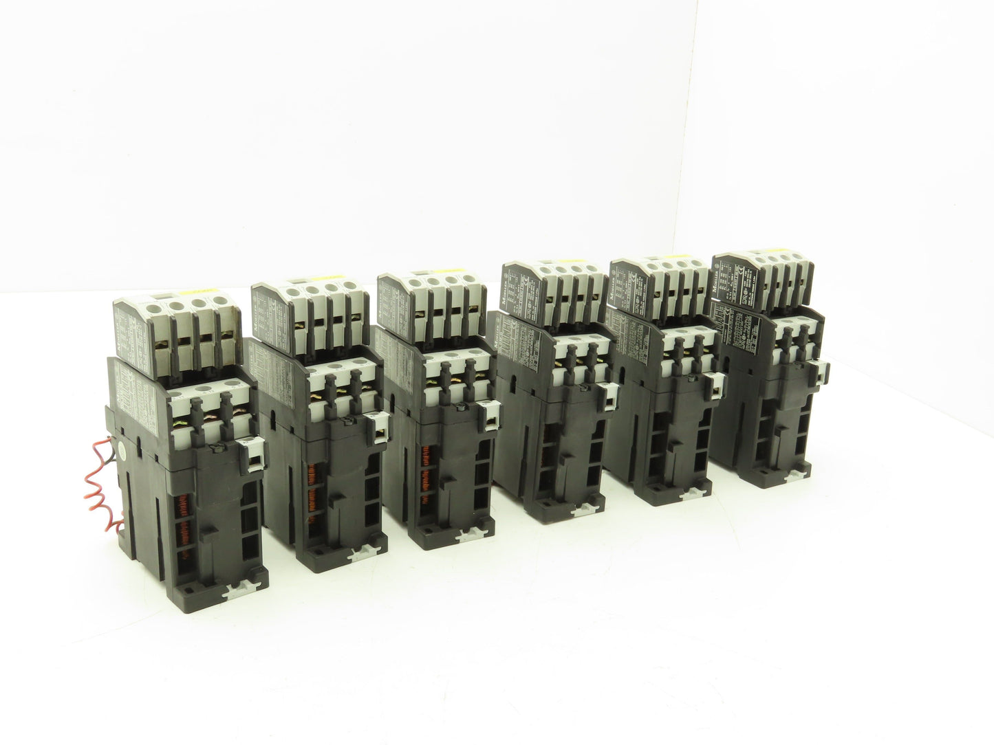 Moeller DIL0MG DIL 0 M-G Manual Motor Starter Contactor 15HP 35A 600VAC Lot of 6
