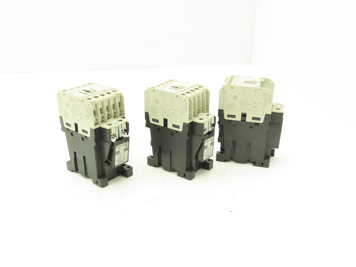 Mitsubishi SD-T12 SA Contactor 7.5HP 13A UT-SA21 Surge Suppressor 24V Lot of 3