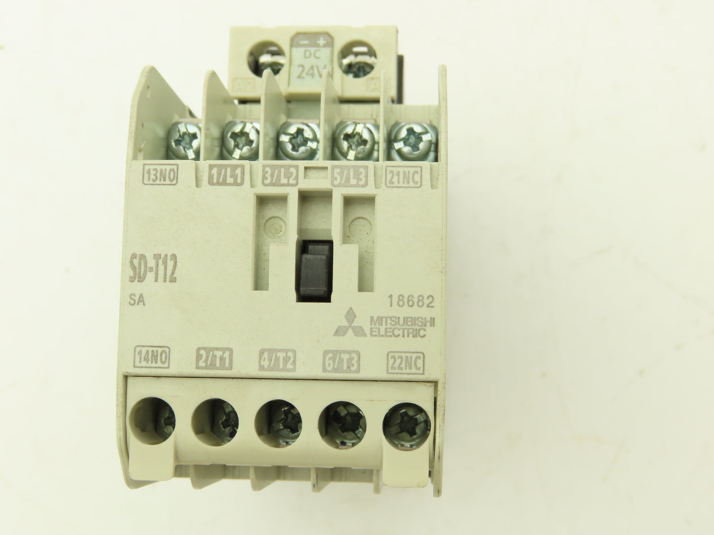 Mitsubishi SD-T12 SA Contactor 7.5HP 13A UT-SA21 Surge Suppressor 24V Lot of 3