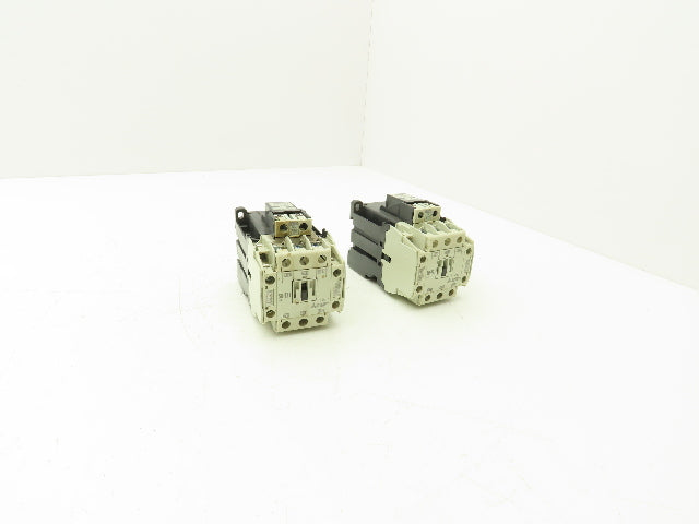 Mitsubishi SD-T21 SA Contactor 10HP 20A UT-SA21 Surge Suppressor 24V Lot of 2