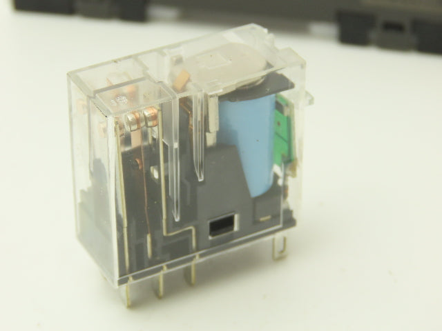Omron G2R-2-SND P2RF-08-PU Relay 24VDC Coil 5A Base 250V 6A Lot of 6