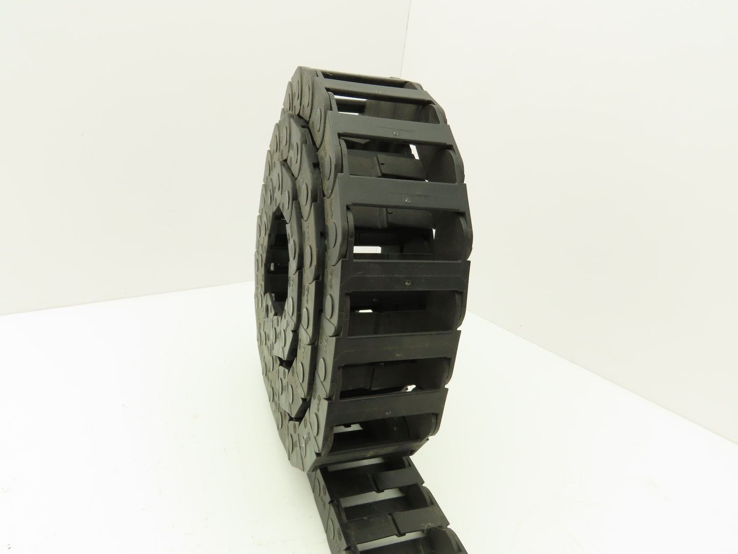 Igus Energy Chain Cable Carrier 25mm x 62mm 77" Length