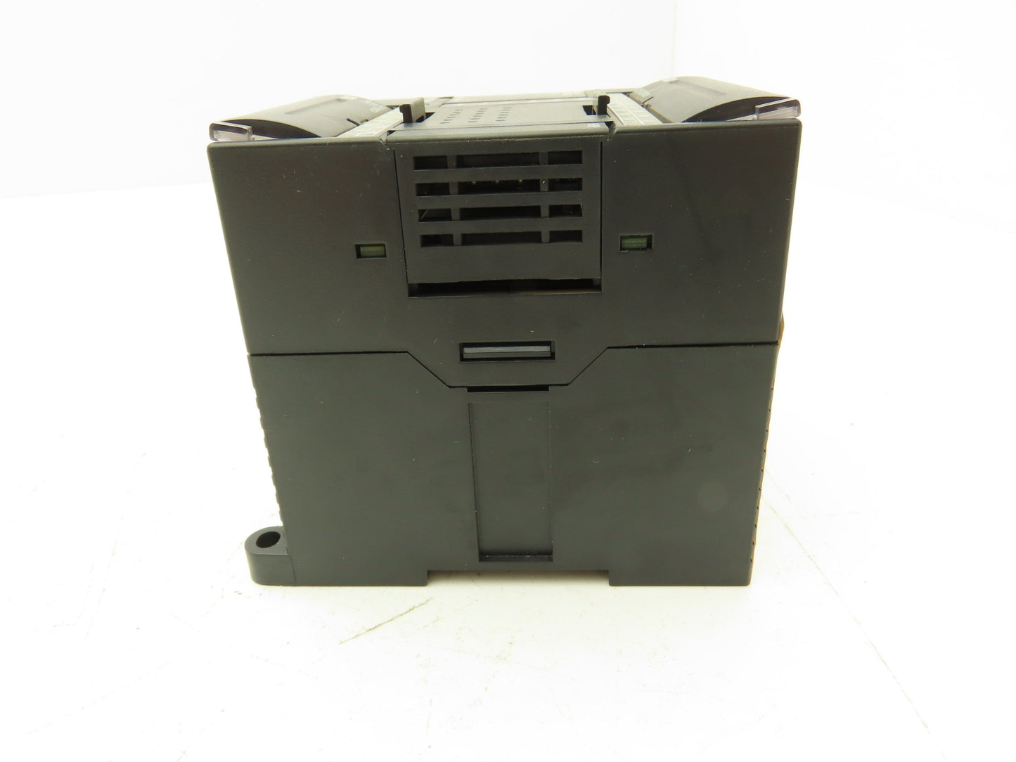 Omron CP1L-L20DR-A Sysmac CP1L Programmable Controller PLC 8 Out 12 In
