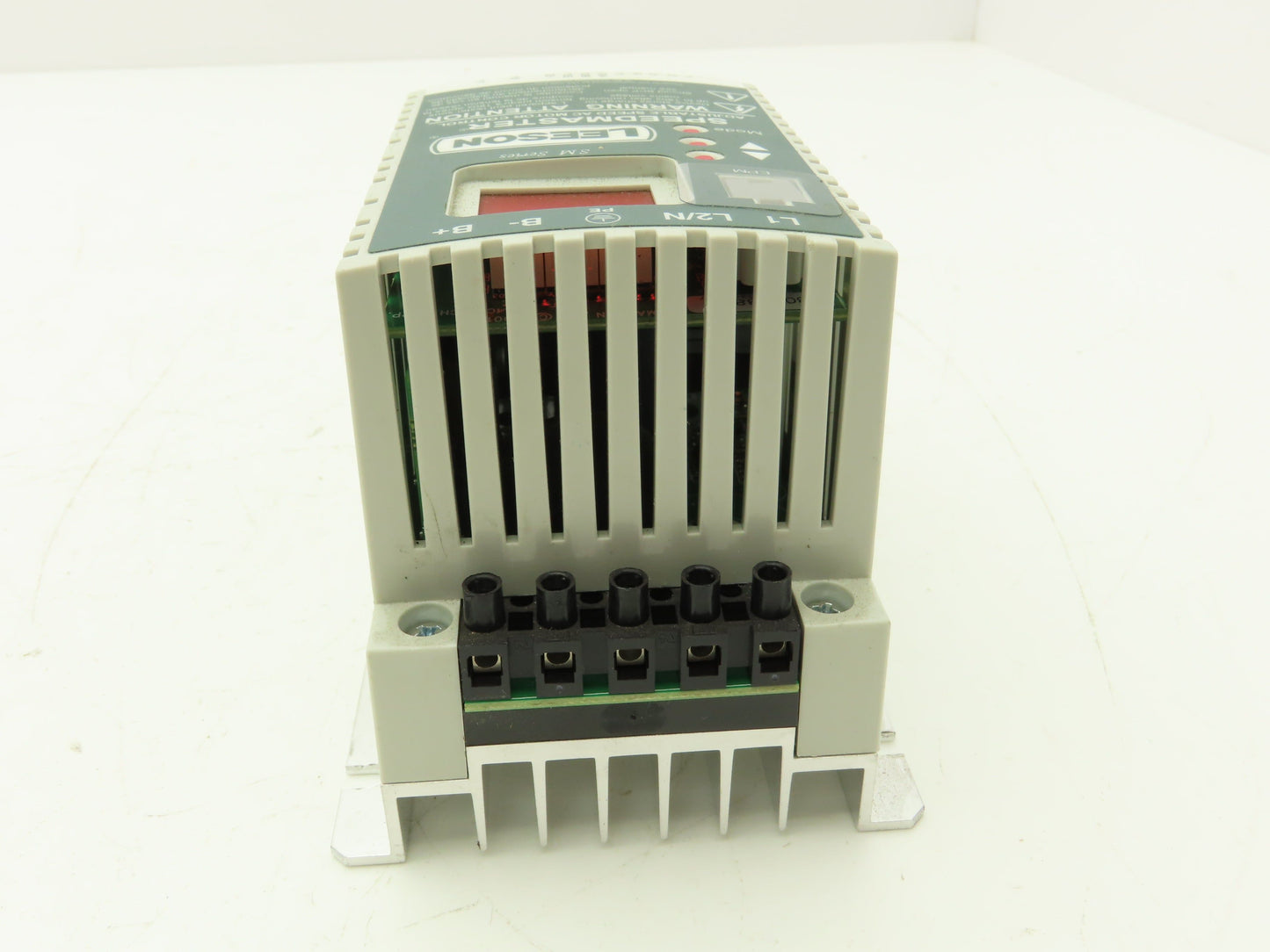 Leeson 174270.00 VFD Drive Input 1PH Output 3PH 4.2A 0-240Hz 1HP