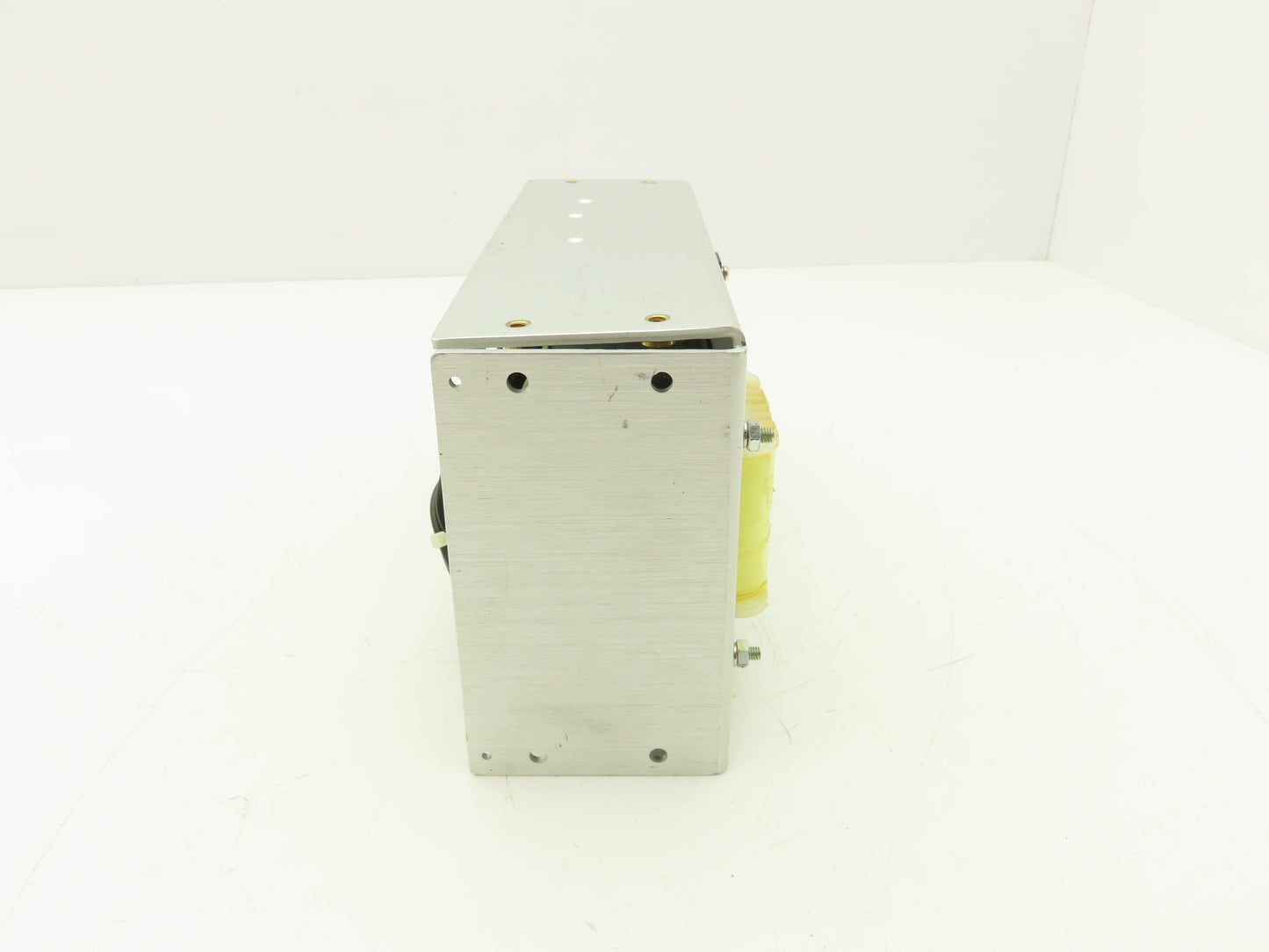 Emerson SLS-05-120-IT Sola Power Supply 5VDC 12A Output 120VAC 2A Input