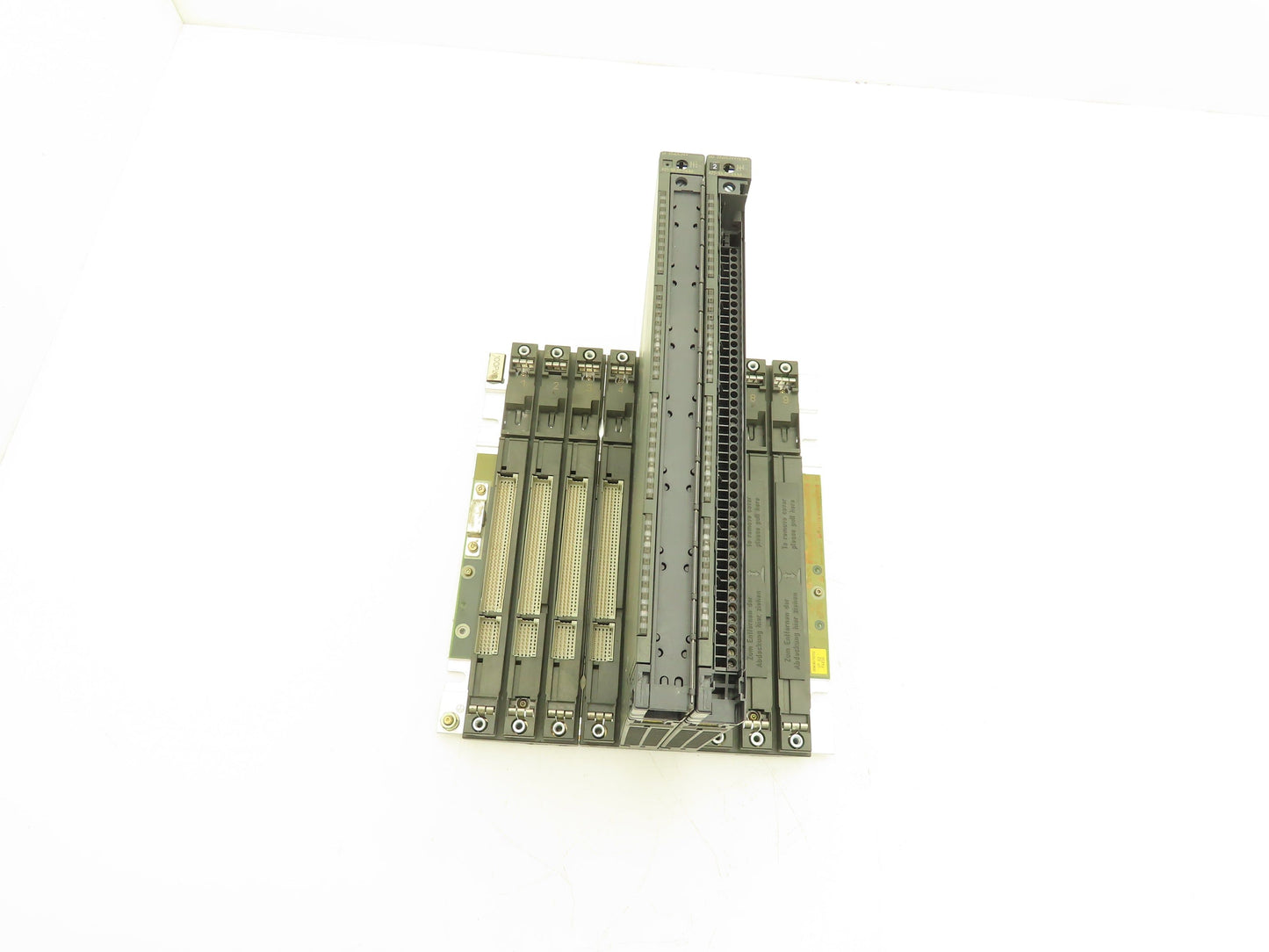 Siemens 6ES7400-1JA00-0AA0 SIMATIC S7 Backplane With I/O Modules