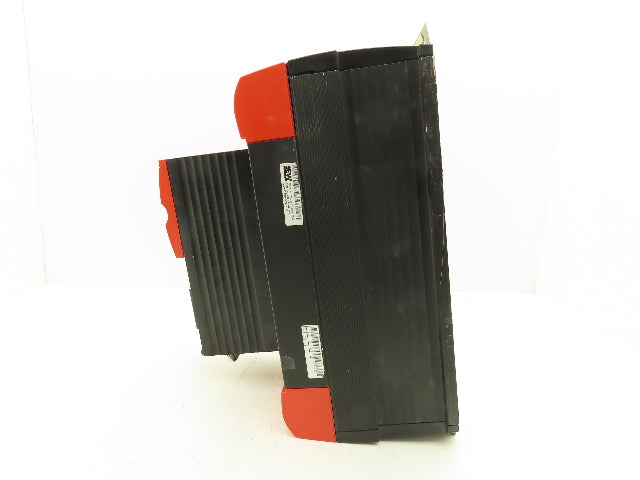 SEW-EURODRIVE MDS60A0300-503-4-0T VFD MoviDrive 3PH 500VAC 60A 41.6kVA 0-180Hz