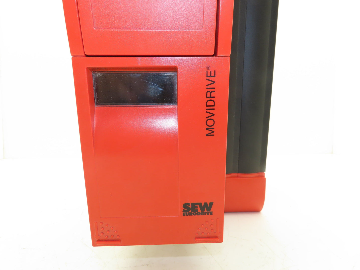 SEW-EURODRIVE MDS60A0300-503-4-0T VFD MoviDrive 3PH 500VAC 60A 41.6kVA 0-599Hz