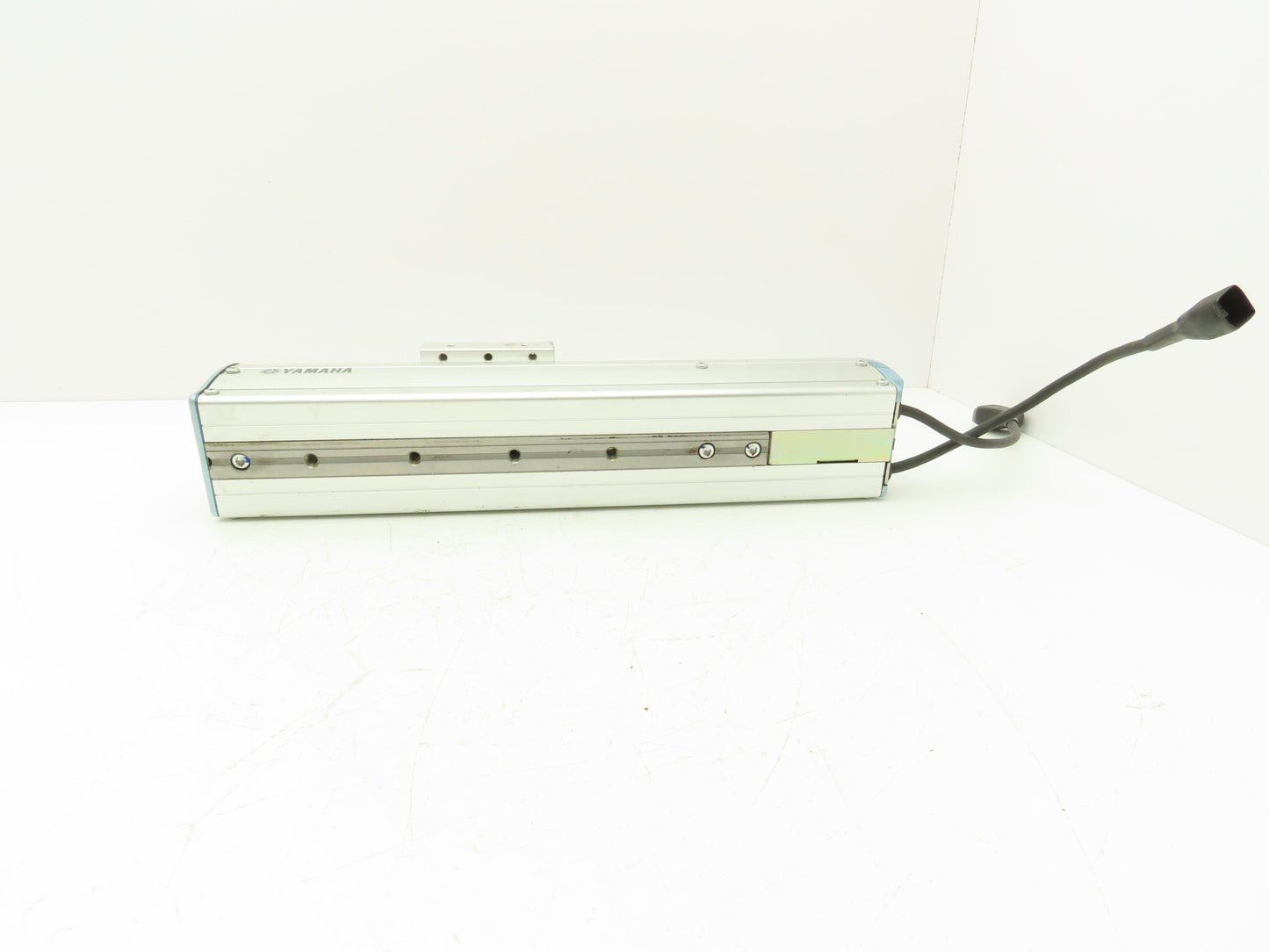 Yamaha T910BK-150 Servo Linear Actuator 150mm Travel Encoder Ballscrew