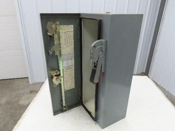 Allen Bradley 512 Combination Motor Starter 30A Disconnect 600V 3Ph Empty