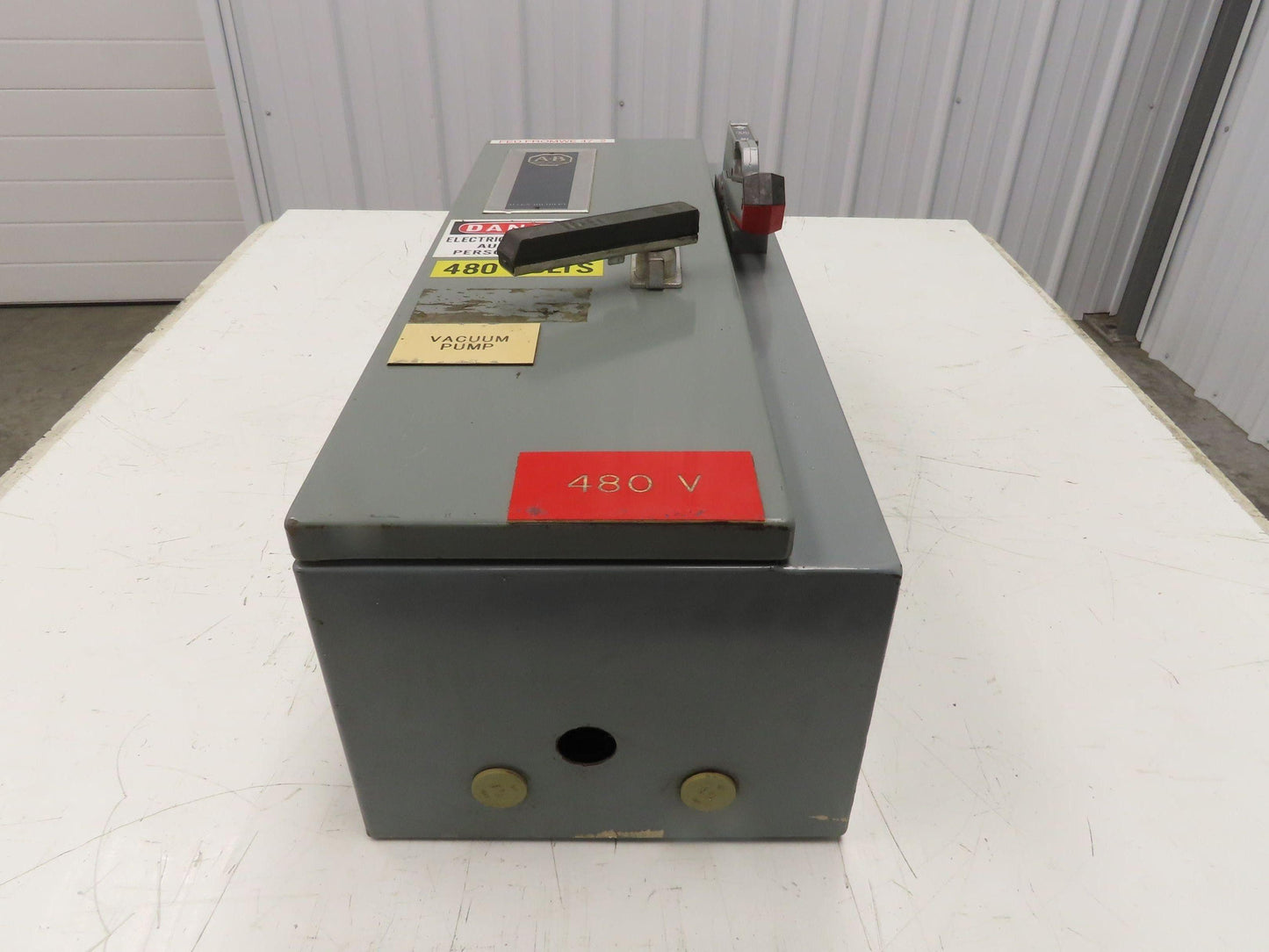 Allen Bradley 512 Combination Motor Starter 30A Disconnect 600V 3Ph Empty