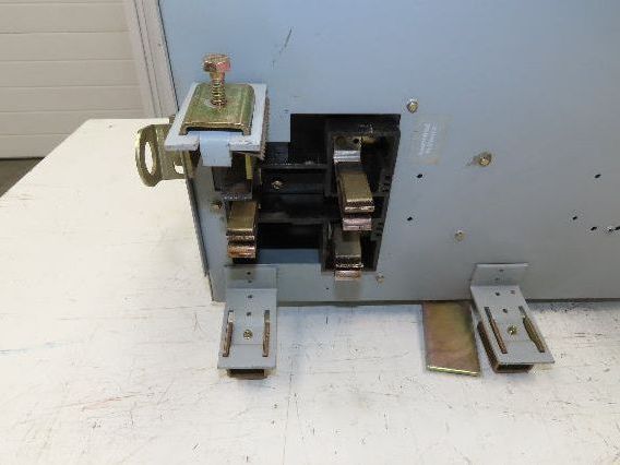 Westinghouse Fusible Busway Disconnect Switch Bus Plug 30A 600VAC 3PH 3W
