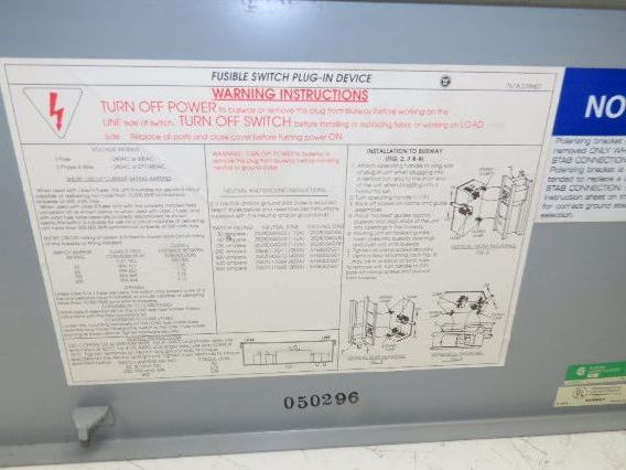 Cutler Hammer Fusible Busway Disconnect Switch Bus Plug 30A 600VAC 3PH 3W