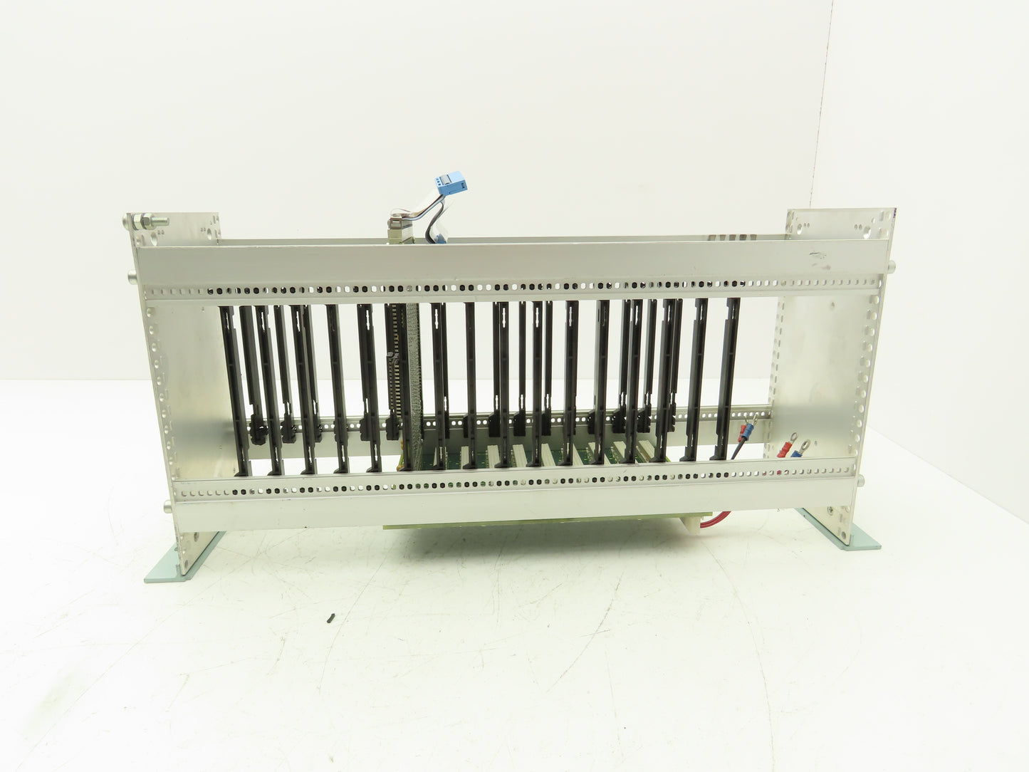 PressTech 7607-8310 | 7604-0260 Chassis 10 Way Backplane CPU Circuit Boards