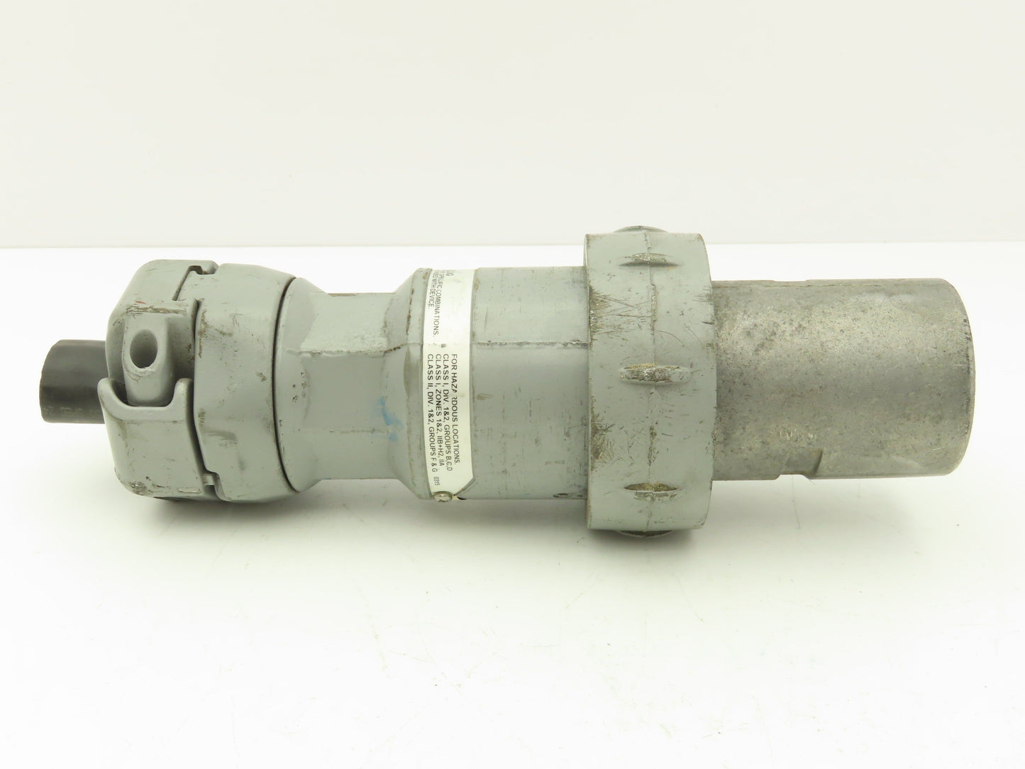 Hubbell Killark VP1034 Versamate Pin & Sleeve Plug 100A 600V 3PH 3W 4P Hazardous