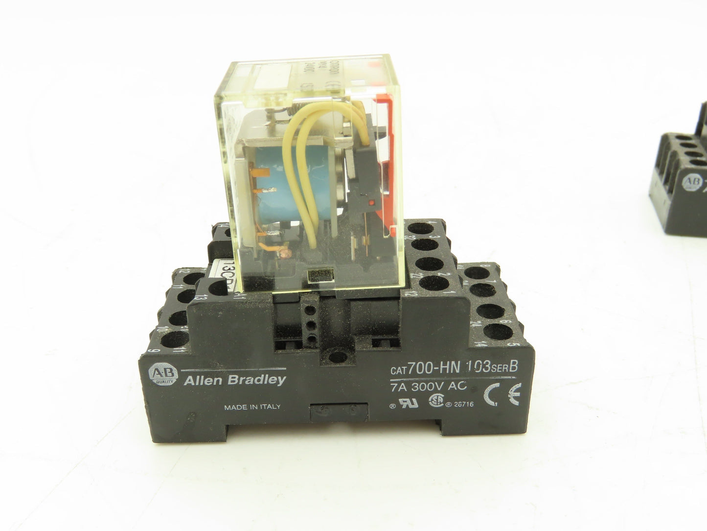 Omron MY4 21Y2Y1 Relay 24VDC Coil 250VAC/30VDC 5A | A-B 700-HN Base | Lot of 7