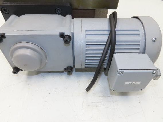 CKD RGIT110-004300S1F1 Rotary Indexer Table 4-Stop w/Torque Limiter 230V 30:1