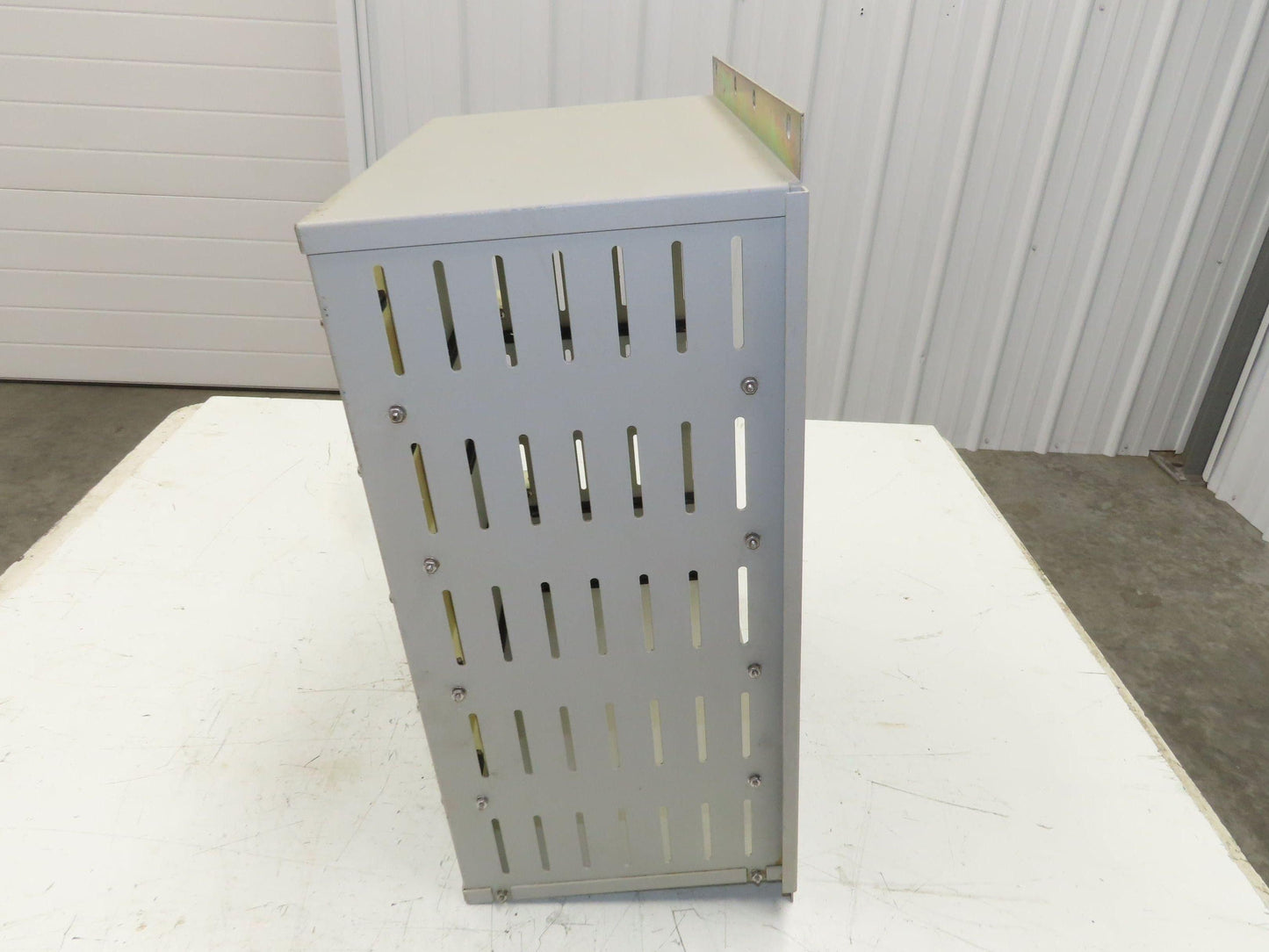 Glassman CAB-ESA-FX-01 High Voltage 5-Slot Card Rack PLC Chassis Cabinet