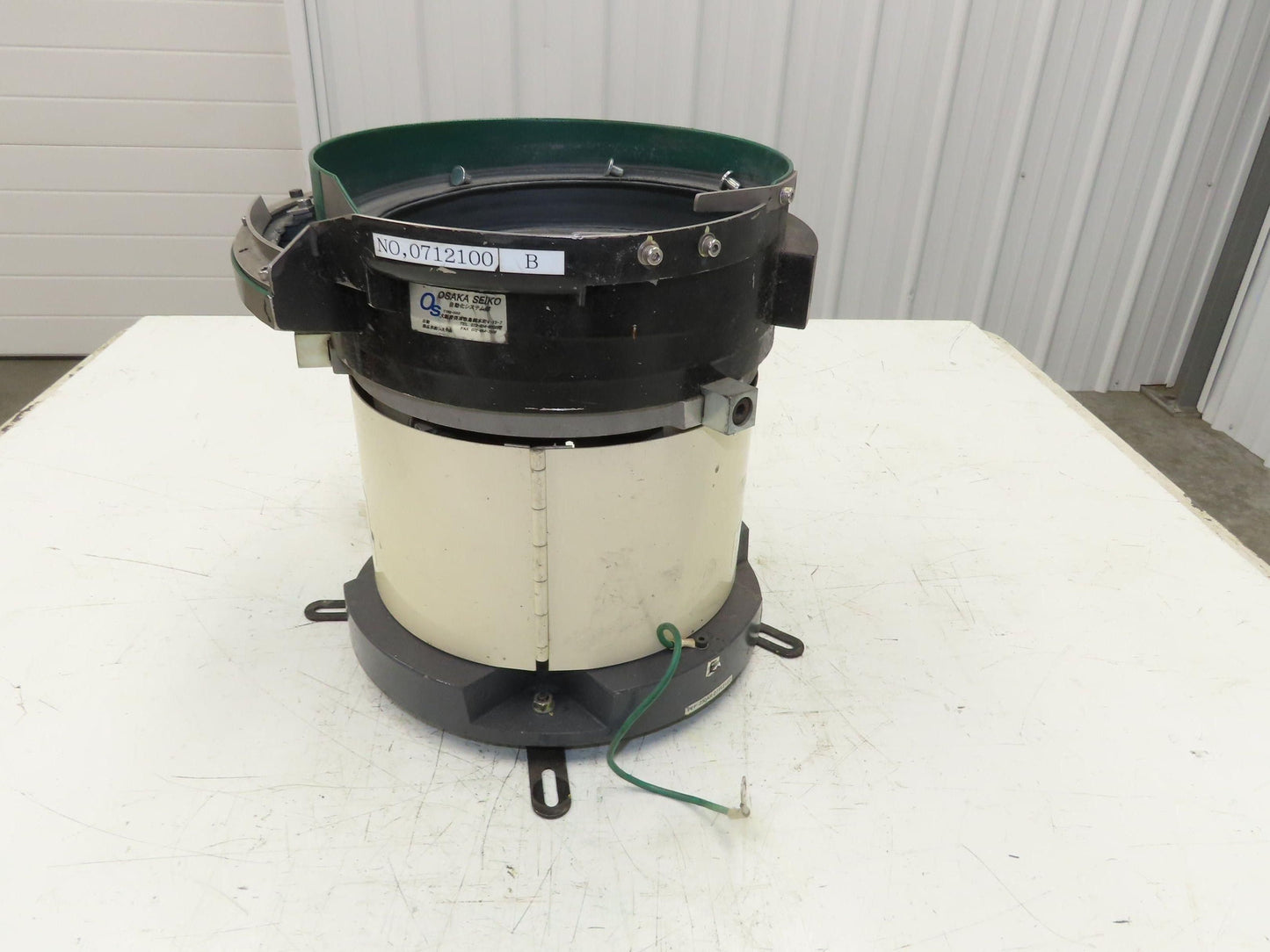 Piezo Vibratory Bowl Feeder 230mm Base Small Parts Sorter 15/32" Pin