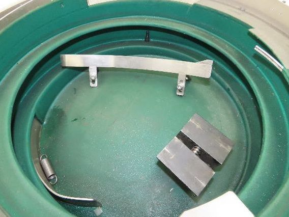 Piezo Vibratory Feeder Bowl For 390mm Base Small Parts Sorter Metal Spring