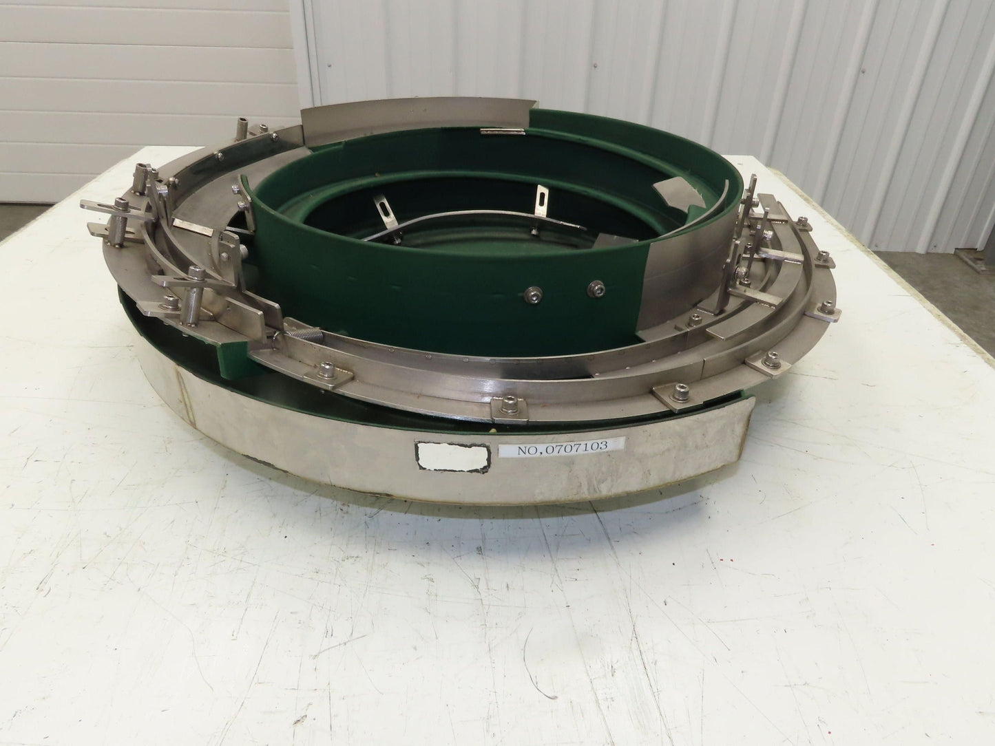 Piezo Vibratory Feeder Bowl For 390mm Base Small Parts Sorter Metal Spring