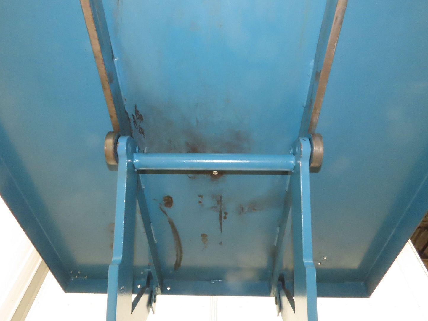 Advance Lifts P-2536-Z 2500lbs Hydraulic Scissor Lift 48x48" Top 480V 36" Travel