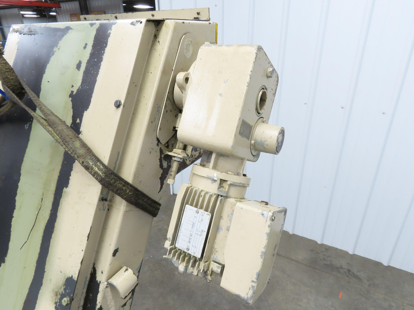 Mayfran CNC Chip Conveyor Drag Chain 20"x 30" Infeed 51" Discharge 460V 3PH