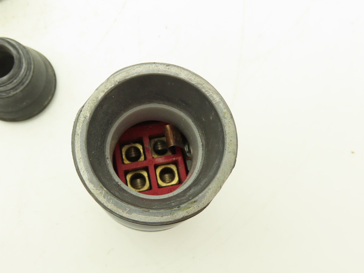 Crouse-Hinds CCP3034BC PowerMate Plug 3-Wire 4-Pole 30A 600VAC 250VDC