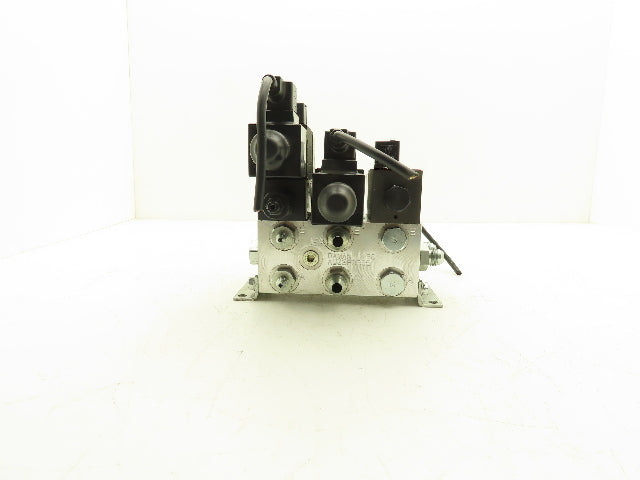 Parker D1VW Hydraulic Directional Solenoid Valves 3-Station Manifold 115V