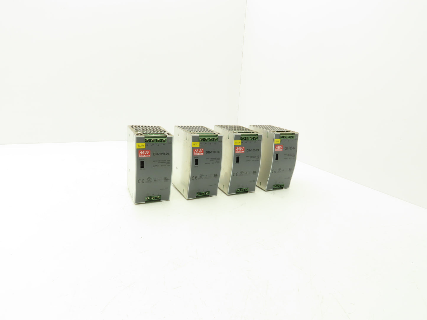 Mean Well DR-120-24 Power Supply 1PH 120VAC 3.3A/240VAC 2A In 24VDC 5A Lot of 4