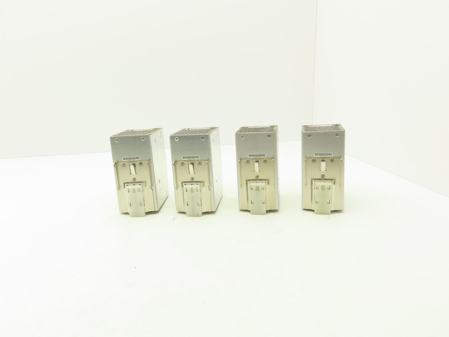 Mean Well DR-120-24 Power Supply 1PH 120VAC 3.3A/240VAC 2A In 24VDC 5A Lot of 4
