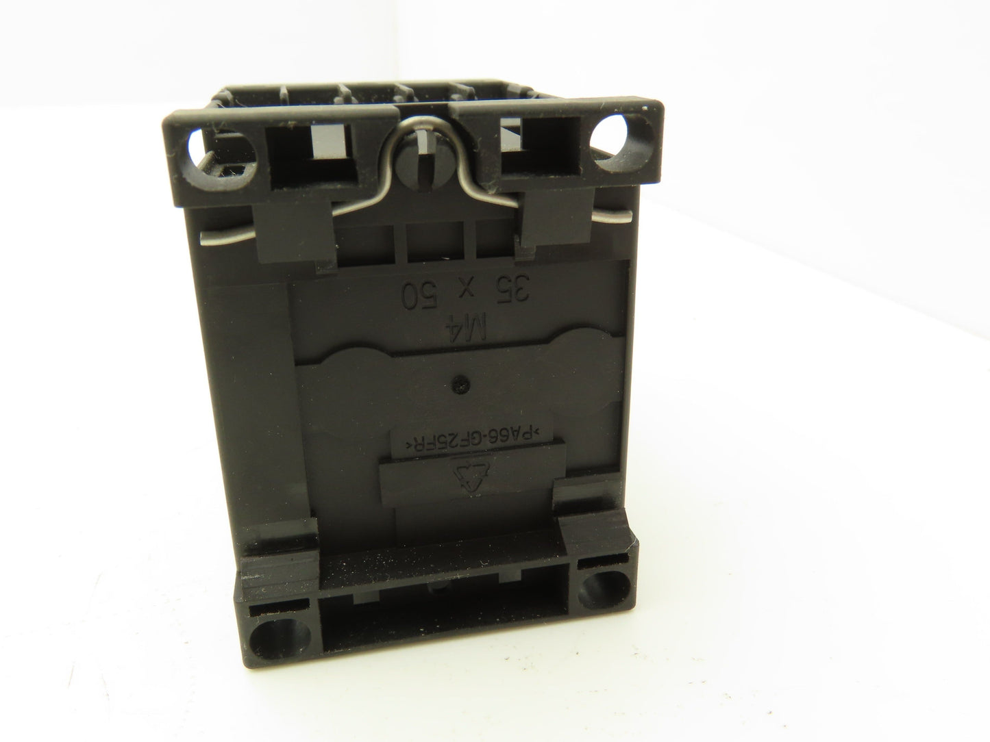 Siemens 3RT2015-1AF02 Contactor 7.5HP 3PH 575VAC 20A 2NC Lot of 6