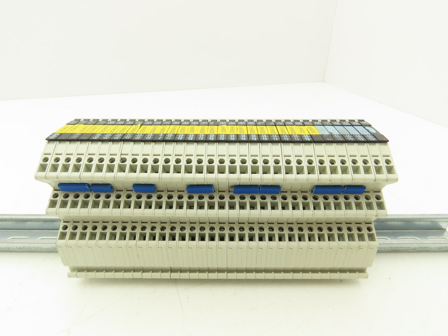 Siemens 3TX7014-1BM00 Relay DIN Rail Lot of 32