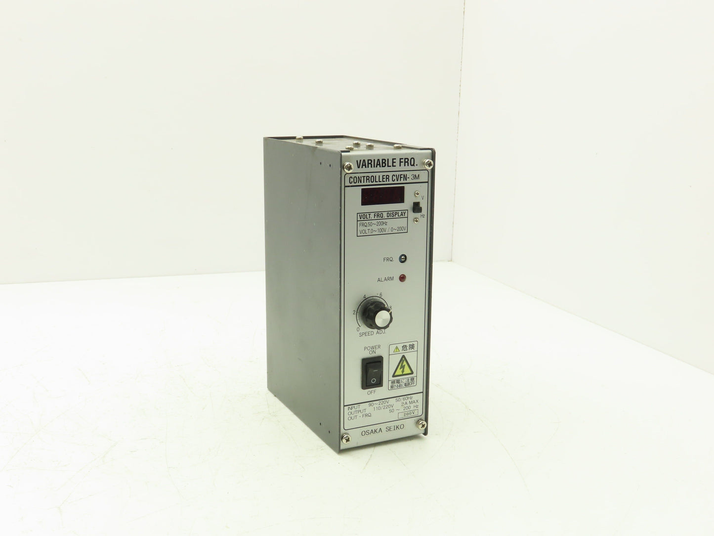 Osaka Seiko CVFN-3M Variable Frequency Drive VFD 110/220VAC 2A 50-200Hz Output