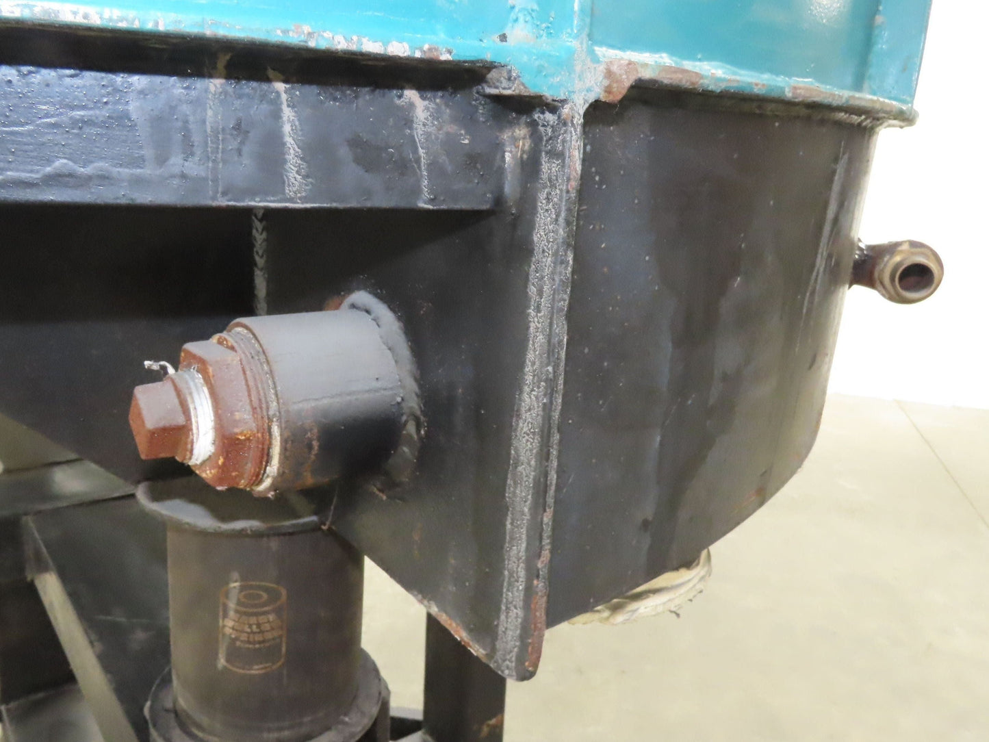 Vibratory Deburring Shaker Small Parts Polishing Tumbler 58" Bowl Sand Media