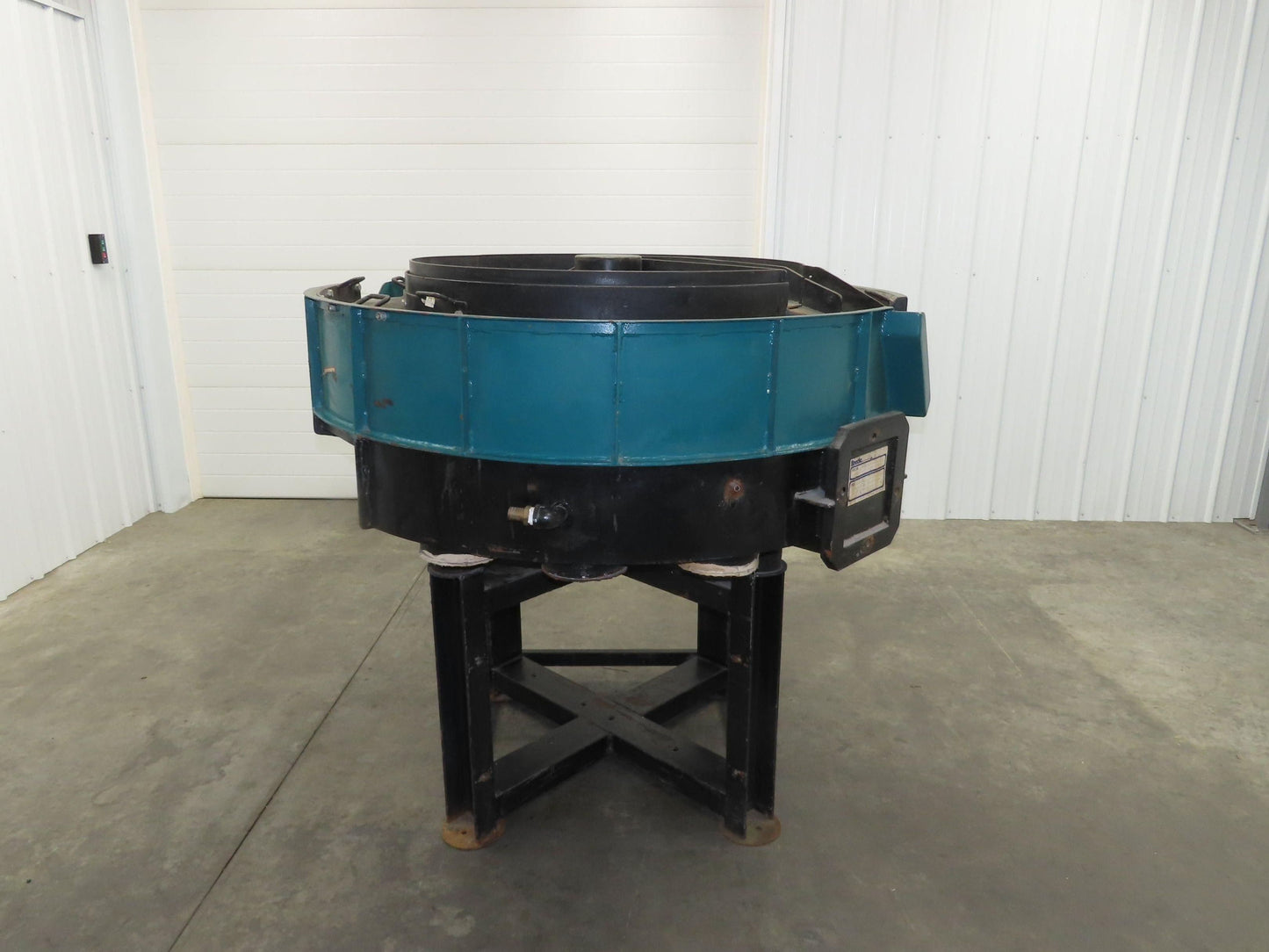 Vibratory Deburring Shaker Small Parts Polishing Tumbler 58" Bowl Sand Media